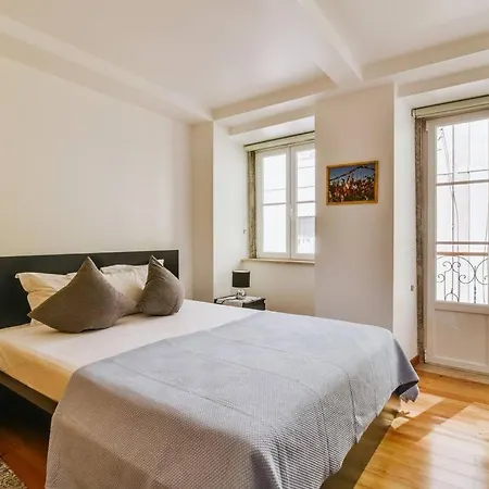 Lägenhet Typical Portuguese In The City Center *