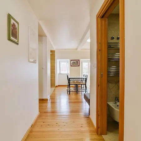 Typical Portuguese In The City Center Apartman Lisboa